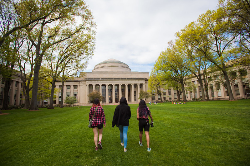 MIT announces financial aid and tuition rates for the 2024–25 academic year